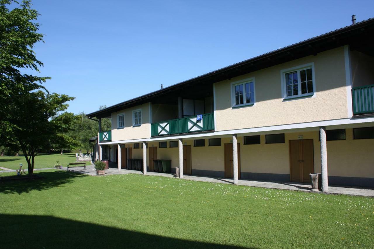 Apartment Am *